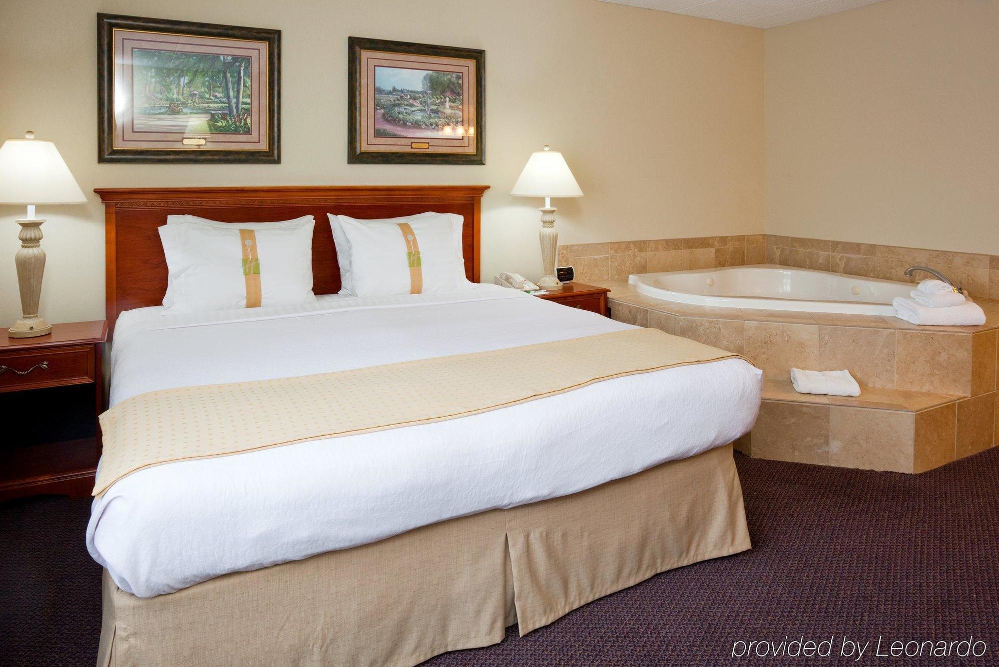 Holiday Inn & Suites St. Cloud By Ihg Saint Cloud Quarto foto